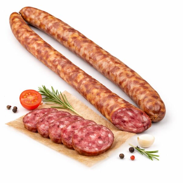 Cârnați de casă crud afumat